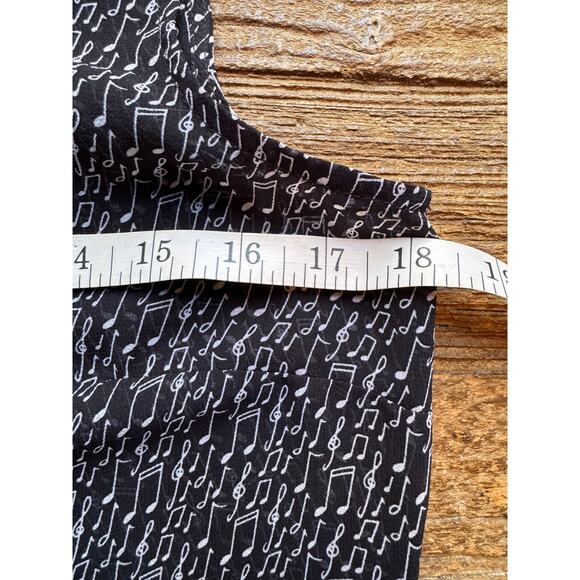 Cabi Sing-Along Top #5913 Size XS - Picture 7 of 8